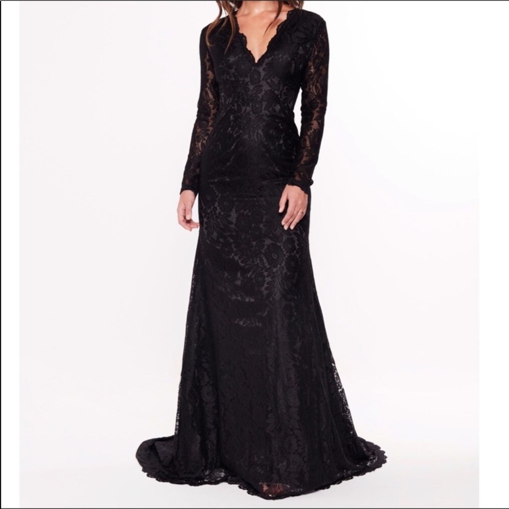 Elegant A&N Luxe Black Lace Gown large
